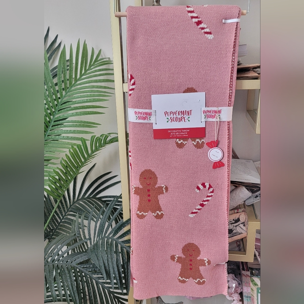NWT Peppermint Square Pink Gingerbread and Candy Cane Decorative Christmas Throw